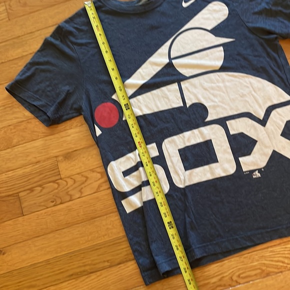 Chicago White Sox mixed shirt lot, perfect for summer games, Nike and Majestic - Picture 11 of 13